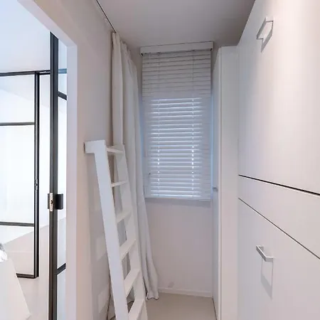 Stunning Modern Apartment With Sea-View In 'T Zoute *